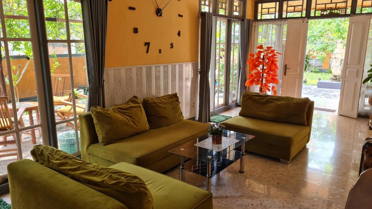 Dewi Sri Guesthouse Mataram Exteriér fotografie