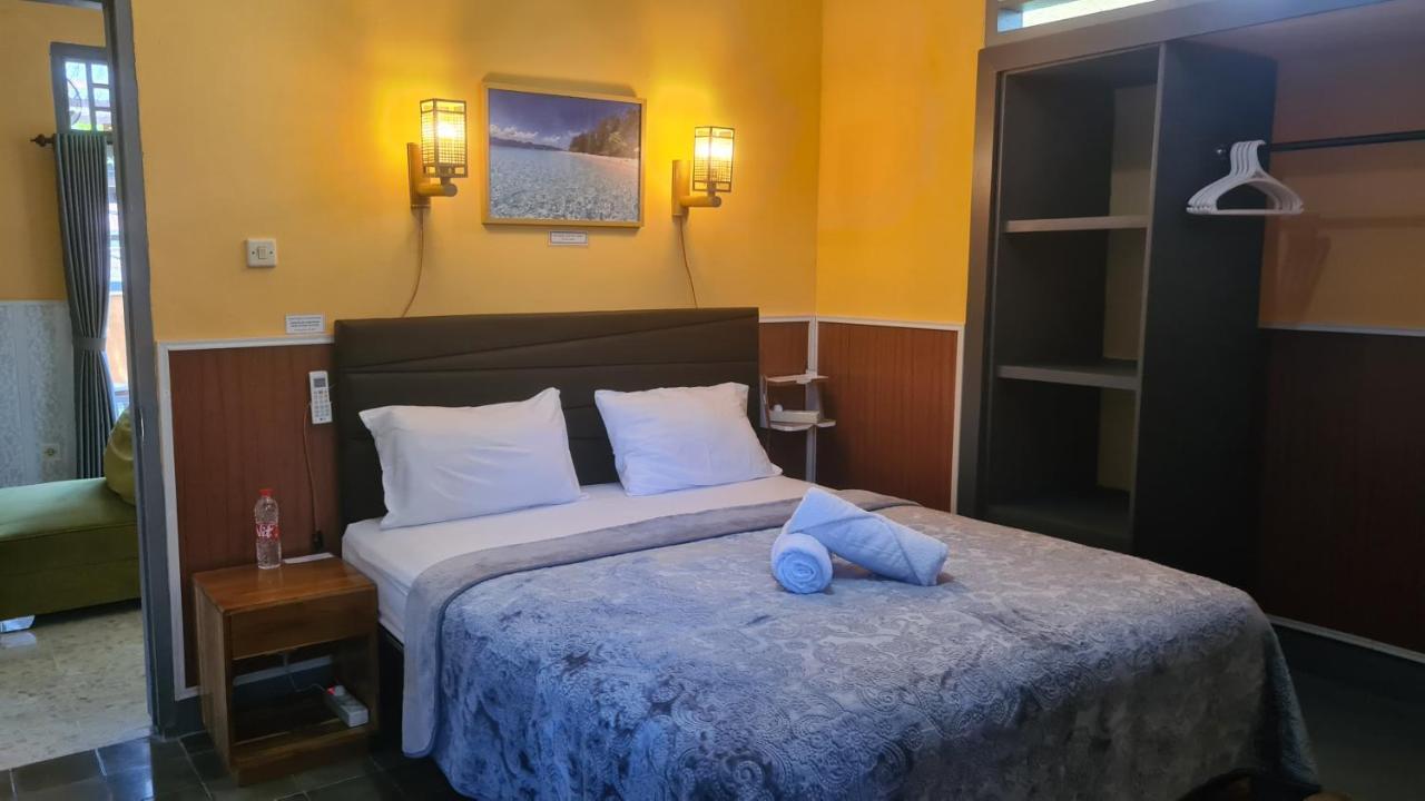 Dewi Sri Guesthouse Mataram Exteriér fotografie