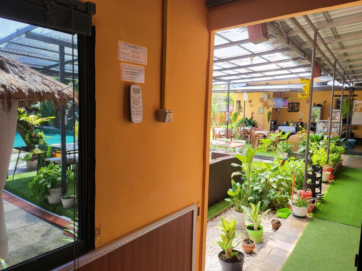 Dewi Sri Guesthouse Mataram Exteriér fotografie