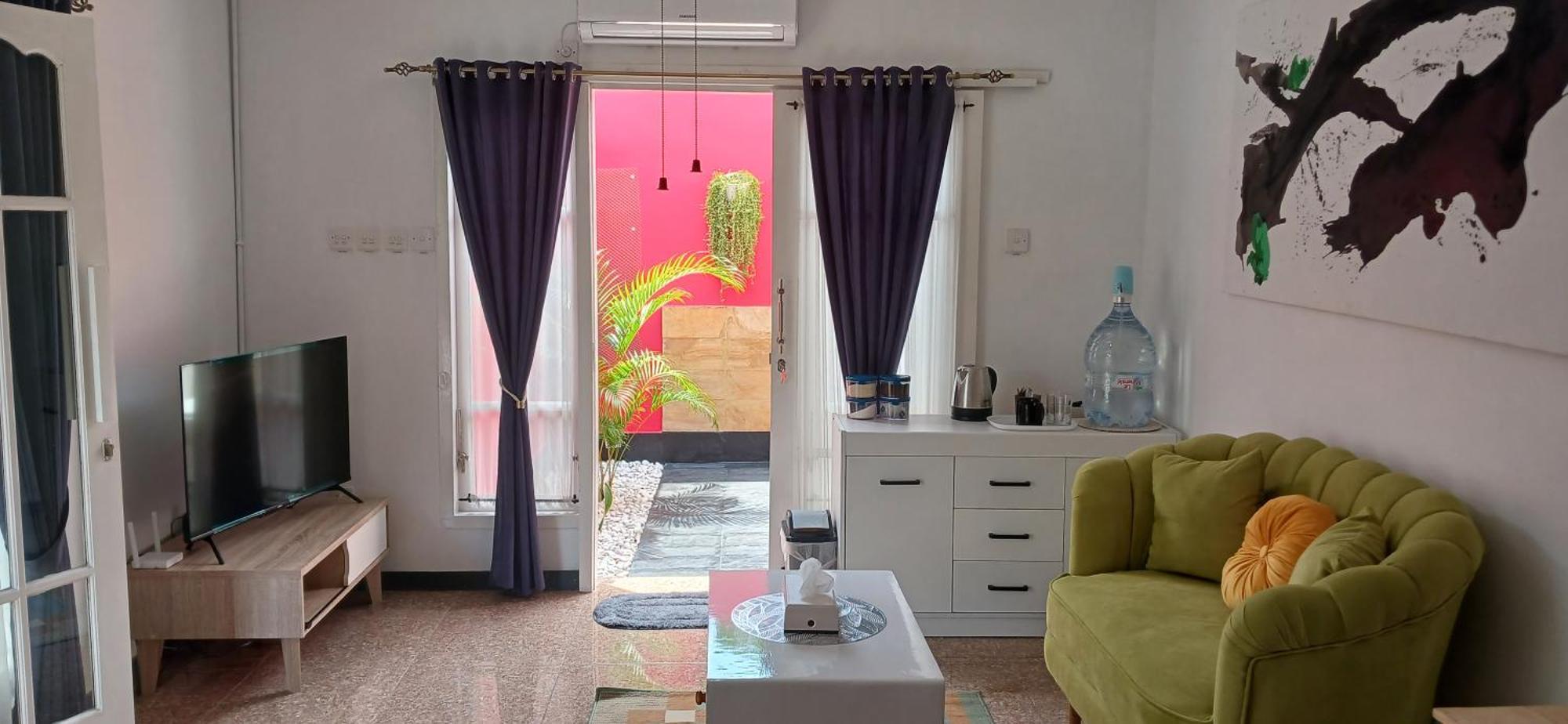 Dewi Sri Guesthouse Mataram Exteriér fotografie