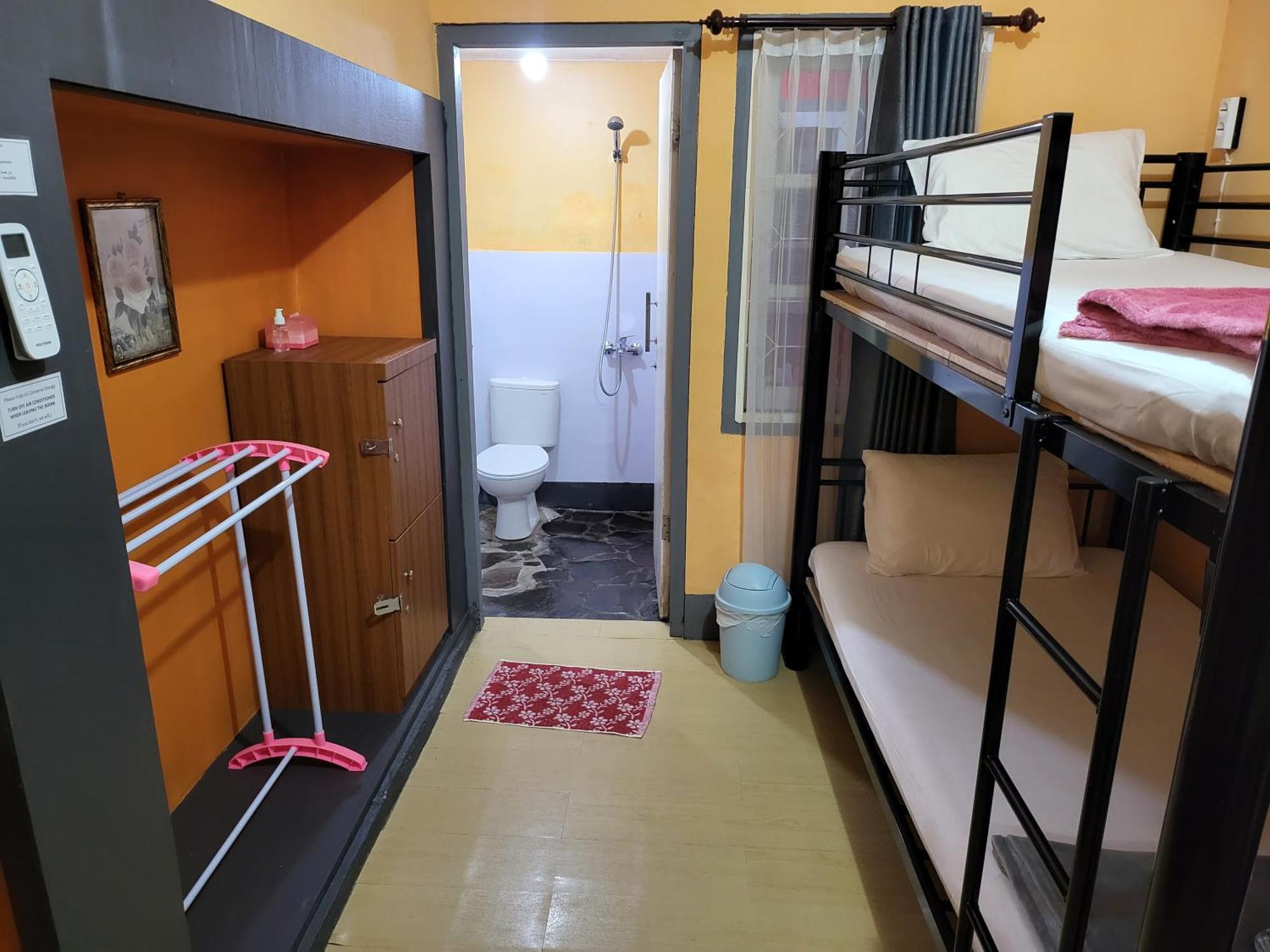Dewi Sri Guesthouse Mataram Exteriér fotografie